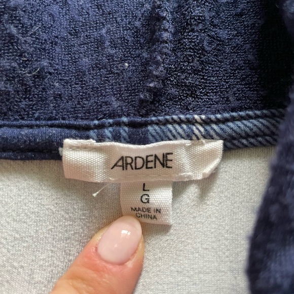 Super soft Ardene plaid button up - Picture 3 of 3